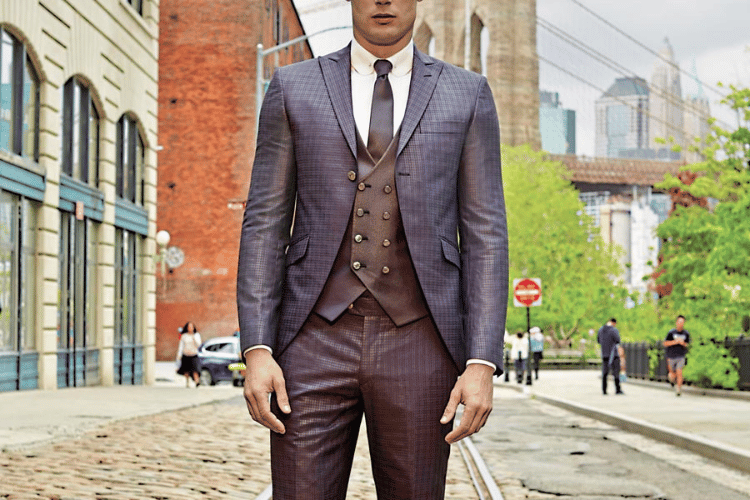 traje de novio de cuadros